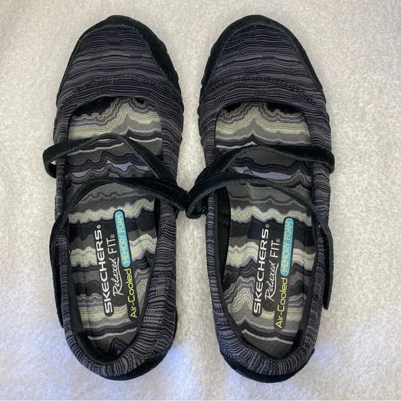 Skechers Bikers Ripples Mary Jane Shoes Womens Size 6 Textured Black 49343 EUC - Picture 9 of 13